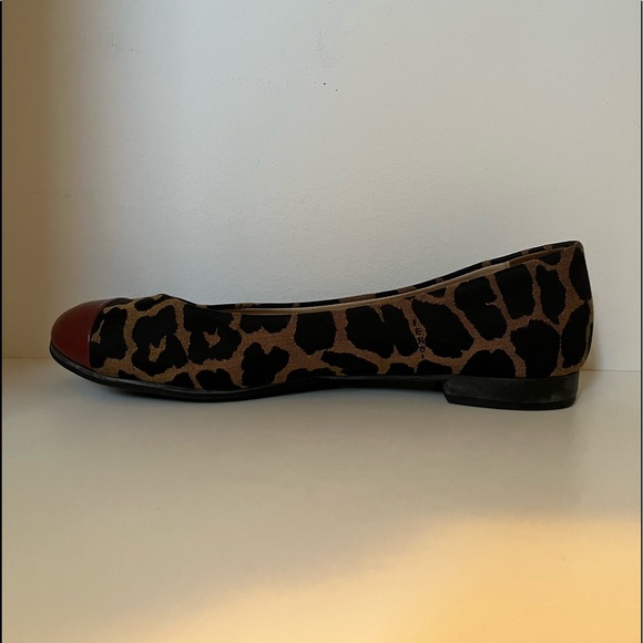 FENDI Flats Leopard Black Red Gold (37.5) - Picture 4 of 8